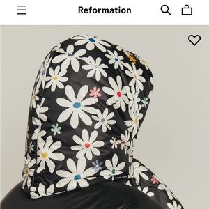ISO - Canada Goose x Reformation Olivia Head Scarf
